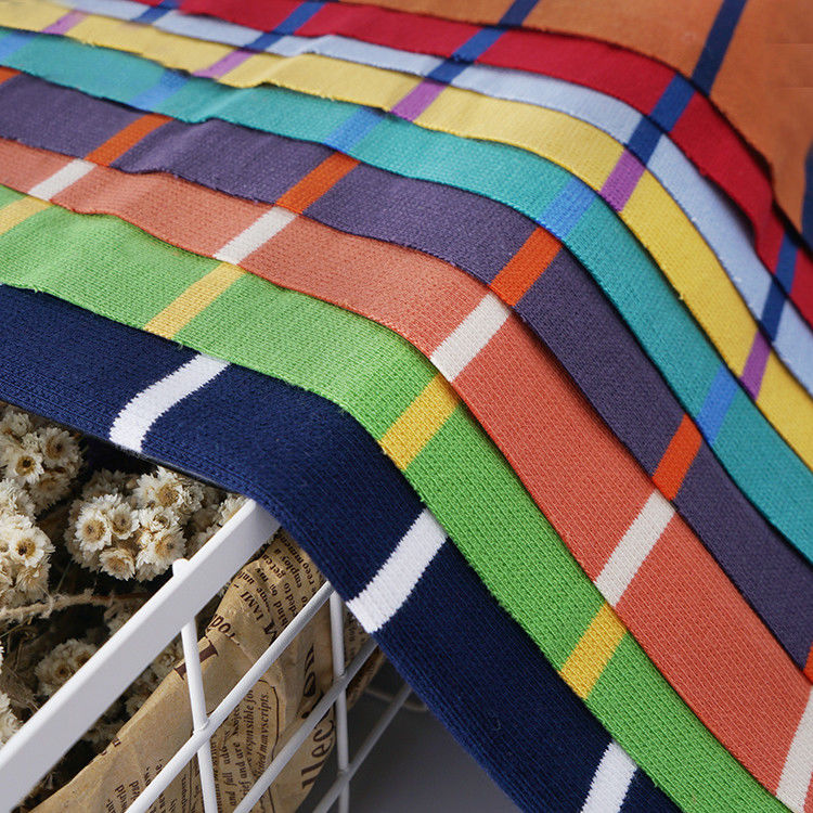 Fabricación de tejido de punto de fibra de algodón de Lycra suave para textiles domésticos