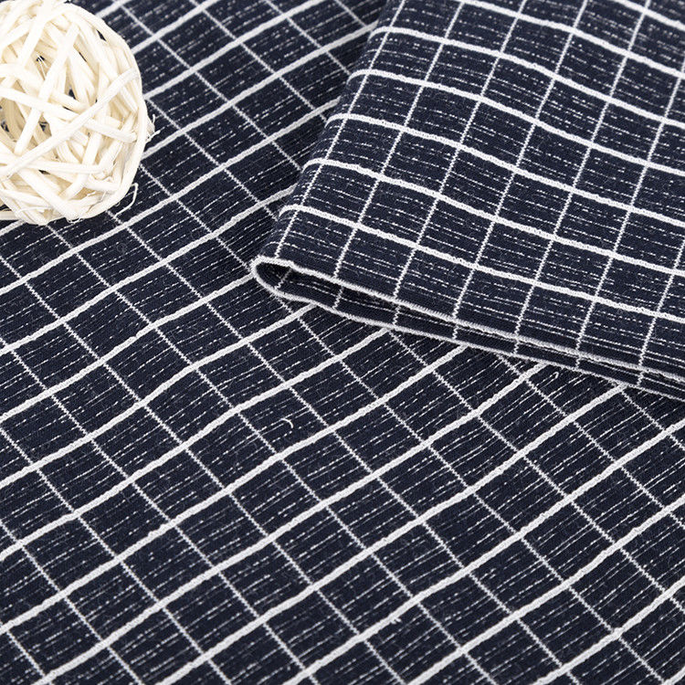 Tejido de camiseta de algodón peinado Tejido apretado Refrescante Tejido de malla de cuadrado Para camiseta de polo