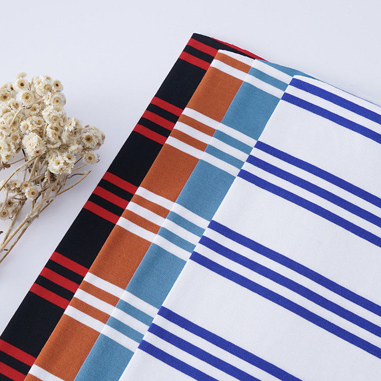 Tejido de punto a rayas saludable y cómodo y de moda para camiseta