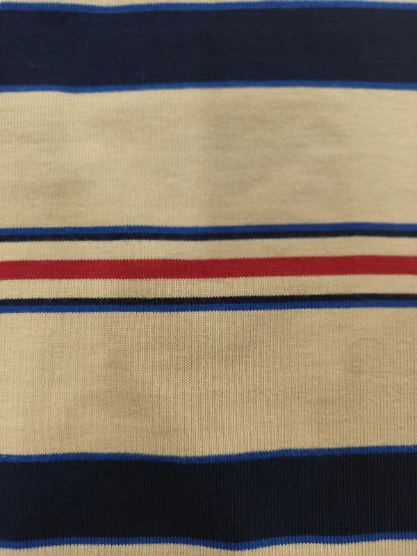 Tejido de punto simple y de moda, cómodo y amigable para la piel, para camiseta