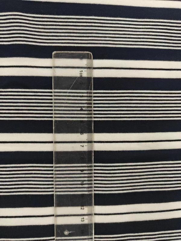 Tejido de algodón a rayas de alta calidad y ecológico para camiseta