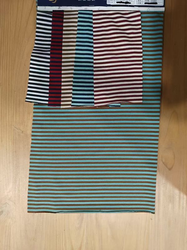 Fabricación de material de rayas cómodos para ropa para el hogar