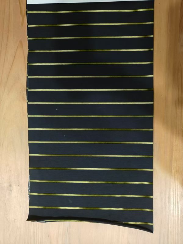 Tejido resistente al desgaste y a las arrugas de material rayado para camisa de polo