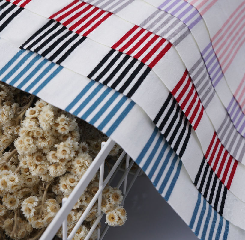 Tejido de material de rayas multicolor y respetuoso con el medio ambiente para uso informal