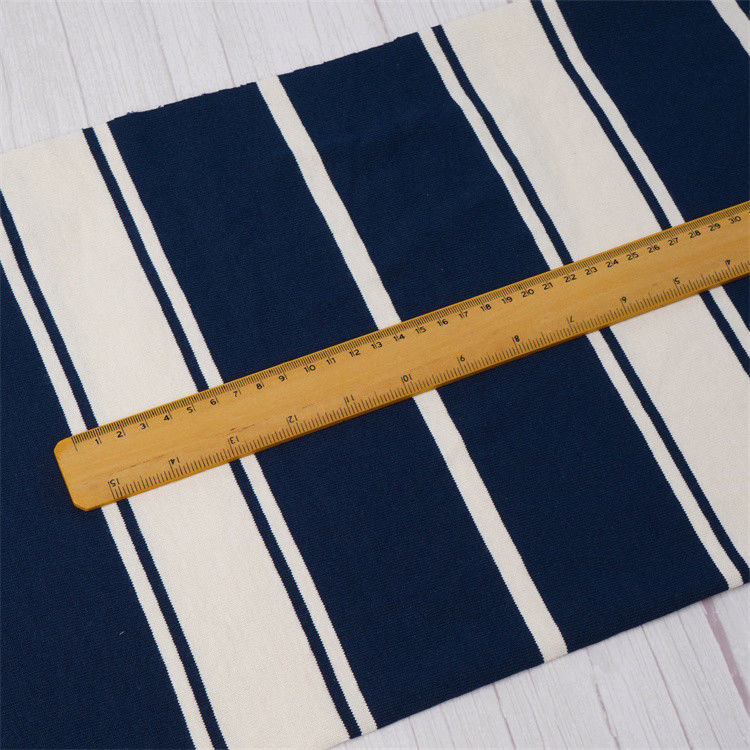 Cuidado suave y cómodo y limpio para la piel Tejido simple de punto a rayas para uso informal