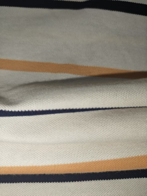Resistente al desgaste y cómodo, tejido de material a rayas antiarrugas y refrescante para polo