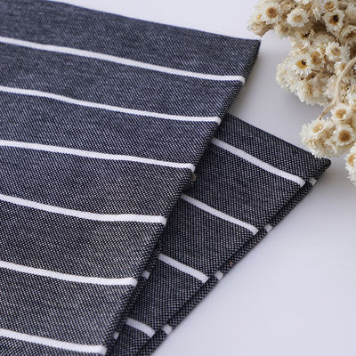 Un buen precio. Tejido de punto a rayas con elasticidad moderada para camisa de polo en línea