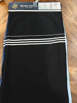 Un buen precio. Tejido de algodón peinado cómodo y teñido de hilo, absorbente de sudor, saludable y rayado para camiseta de polo en línea