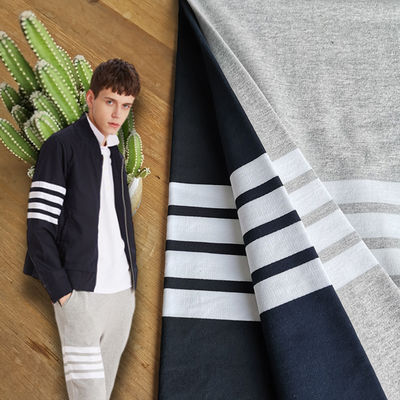 Un buen precio. Tejido de algodón rayado saludable y duradero para camisetas con fibra elástica en línea