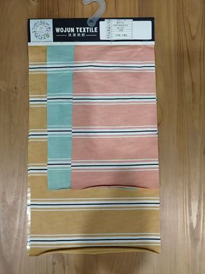 Tejido de punto con rayas duraderas, cómodas y amigables para la piel para uso informal