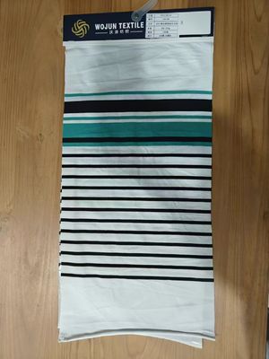 Tejido de material de rayas suaves y ambientales de moda y transpirable para camiseta