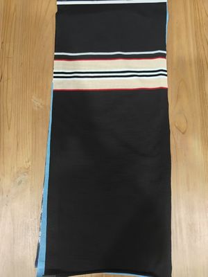 Un buen precio. Tejido de punto con rayas suaves, elástico y amigable para la piel, de buena calidad, para uso informal en línea