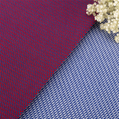 Un buen precio. Tejido de algodón suave y saludable para uso informal en línea