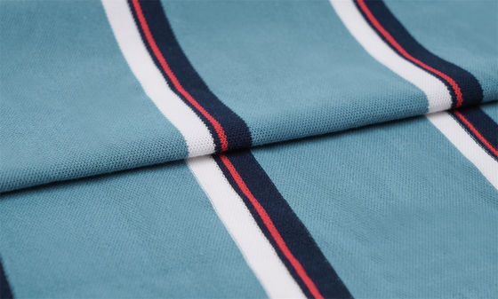 Un buen precio. Tejido natural de punto a rayas, refrescante, transpirable y saludable para el uso informal en línea