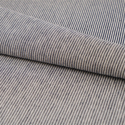 Un buen precio. Tejido de punto a rayas saludable, transpirable y de buena textura para uso informal en línea