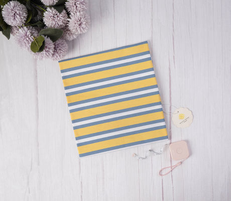 Tejido de punto a rayas suave y transpirable y absorbente de humedad para camisetas