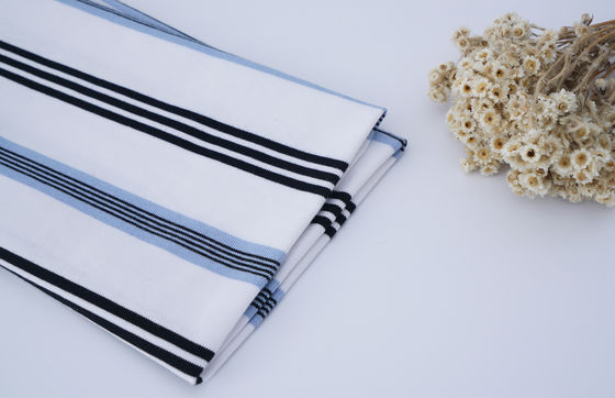 Tejido de punto a rayas crujiente y antiarrugas multicolor para camiseta