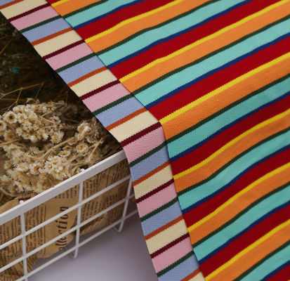 Un buen precio. Tejido de punto elástico a rayas, transpirable y cómodo, para ropa de ocio en línea