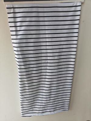 Un buen precio. Tejido de material a rayas transpirable y cómodo, no fácil de desvanecer, para camiseta en línea