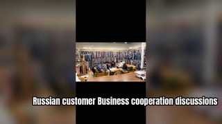 En vivo desde nuestro showroom: un día productivo con nuestros clientes de Rusia